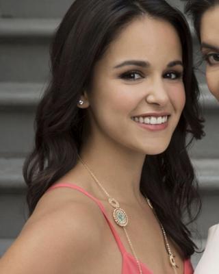 Melissa Fumero Photos pour Fakes