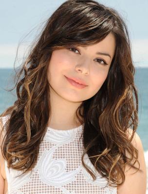 Miranda Cosgrove/atriz americana