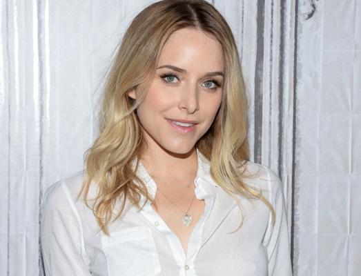 Jenny Mollen / American Actress