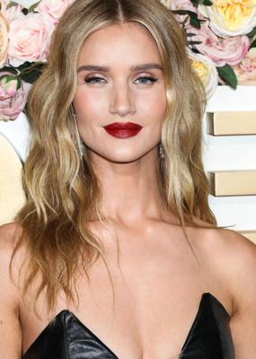 Rosie Huntington-Whiteley / Englisches Model