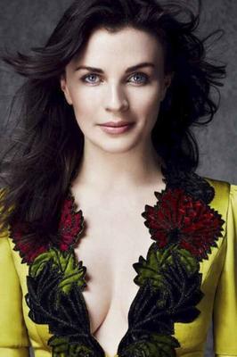 Aisling Bea