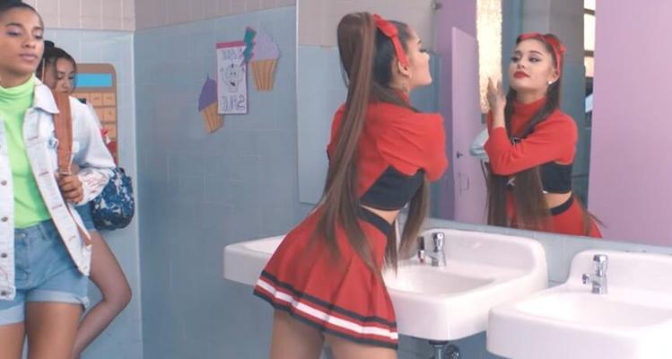 Ariana Pink und Cheer