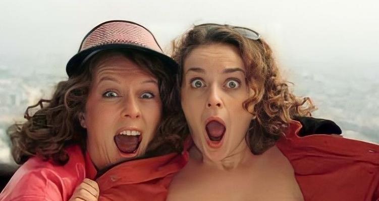 Julia Sawalha and Nadia Sawalha - Upscaled