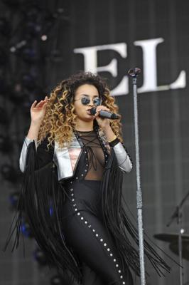 Ella Eyre