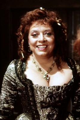 Lynda Baron