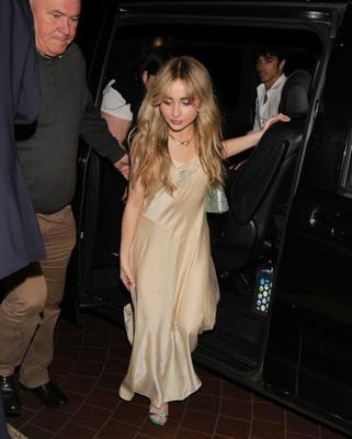 Sabrina Carpenter - Arrives at her hotel in London July ,