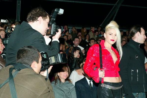 Escolhas perigosas de roupas de Gwen Stefani