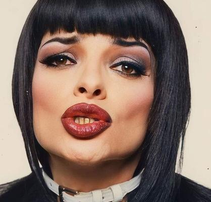 Beaux nez (Nina Hagen)