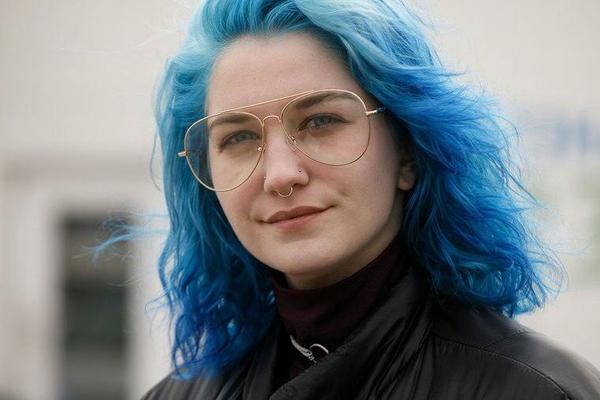 Este cabelo azul