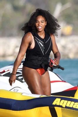 Serena williams en la playa