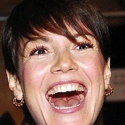 Zoe McLellan II