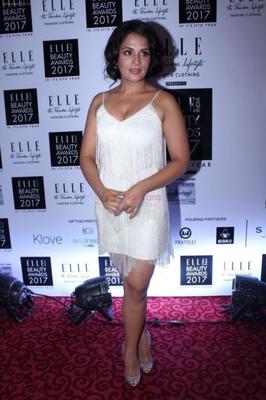 Richa Chadda Célébrité indienne de Bollywood sexy, courbée et voluptueuse