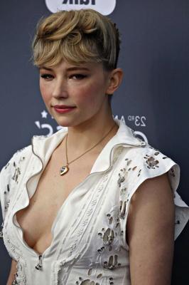 Abuso Haley Bennett