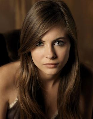 Willa Holland/atriz americana