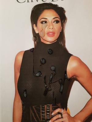 Sperme sur Nicole Scherzinger