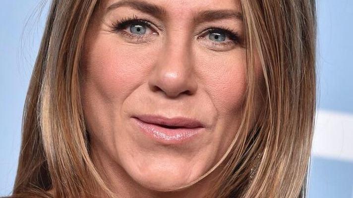 Jennifer Aniston nua falsa e sexy