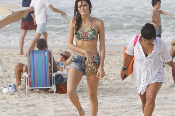 Bikinifotos von Isabeli Fontana in Rio De Janeiro