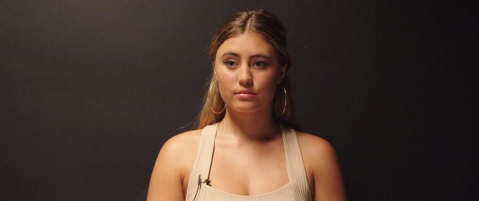 Lia Marie Johnson en Bayou Caviar