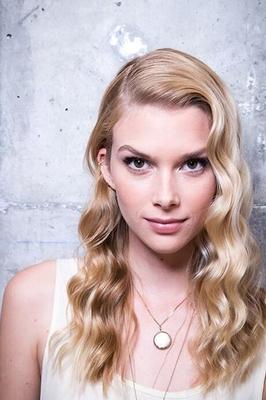 Emma Ishta, atriz e modelo australiana gostosa