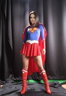 aj lee como superlady supernerd mulher maravilha femdom bondage oral