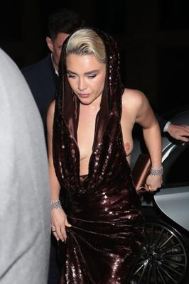 Florence Pugh titslip at Dune  Premiere Afterparty