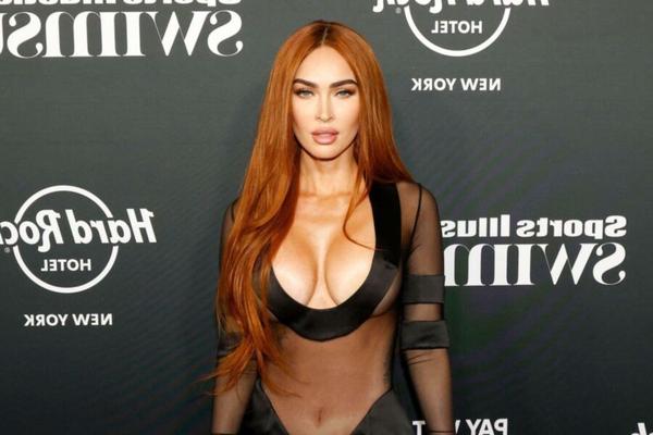 Megan Fox - Numéro de maillot de bain de Sports Illustrated