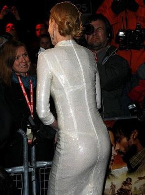 NICOLE KIDMAN - STARS IN ZIPS WIDE OPEN