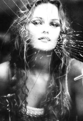 Vanessa Paradis / Cantora Francesa