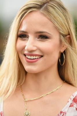 Dianna agron