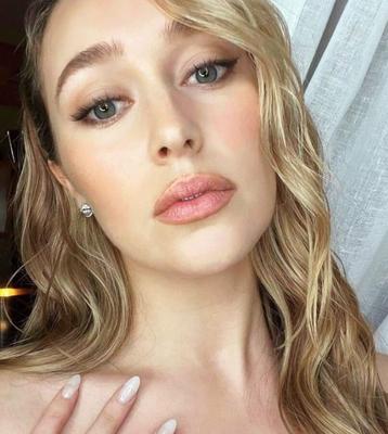 Alycia Debnam-Carey – mit diesem Gesicht, das gerade dazu geboren ist, Schwänze zu lutschen?