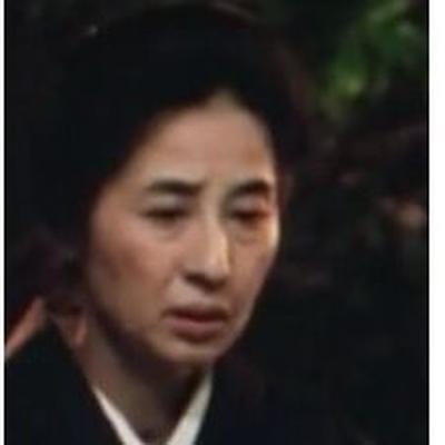 Kyoko Kagawa dans Madadayo