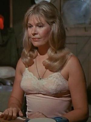 Loretta Swit, también conocida como Major Margaret Houlihan (actriz, celebridad)