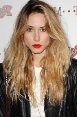 Gillian Zinser / atriz americana