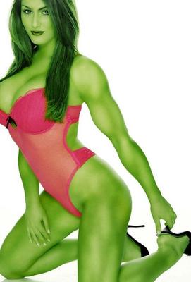 Lucy Pinder como la historia de She Hulk Smackdown (web encontrada)