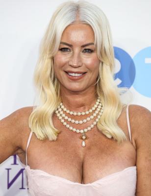 Tits - Denise van Outen