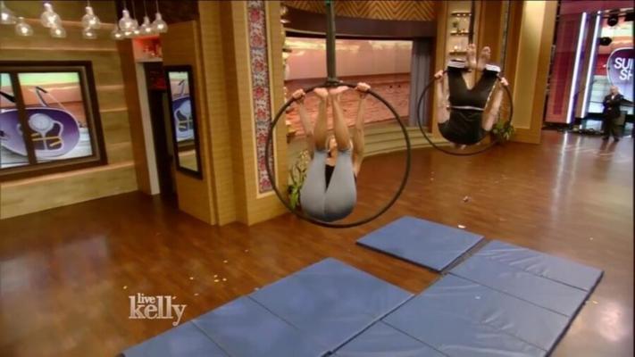 KELLY RIPA WORKOUT