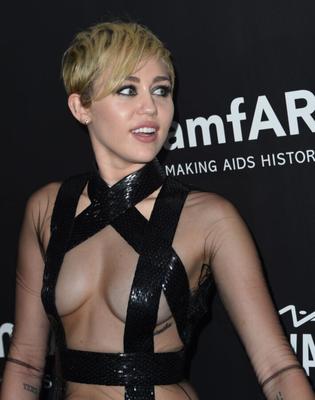 Miley sexy