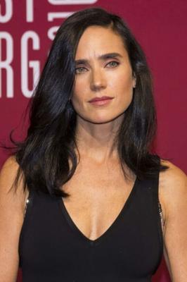 Seins - Jennifer Connelly