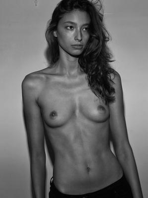 Alexandra Agoston / Australian Model