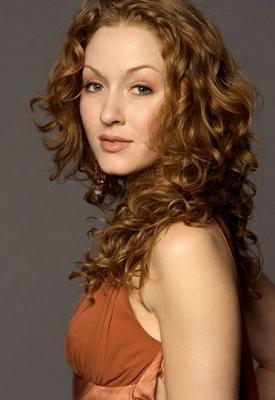 Jennifer Ferrin / American Actress