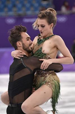 Gabriella Papadakis, patinação no gelo, esporte