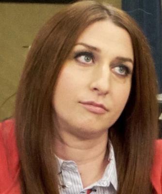 Chelsea Peretti Photos pour Fakes