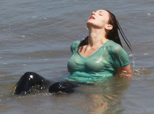 Katherine McPhee Day - Wet Bra