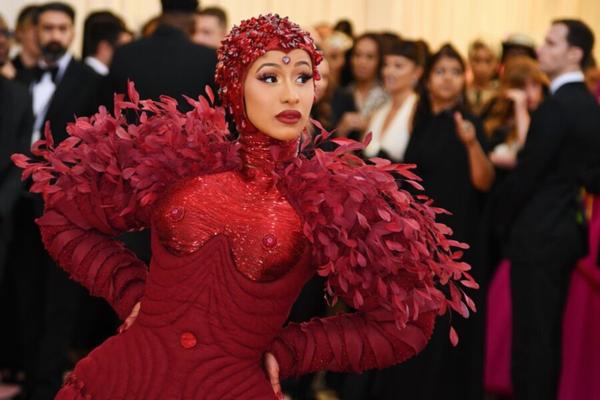 Cardi B - Fashion -Awards