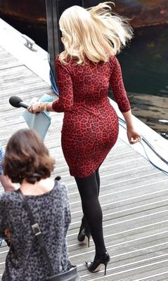 Holly Willoughby needs her fat arse pounded!