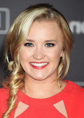 Emily Osment / American Actress #