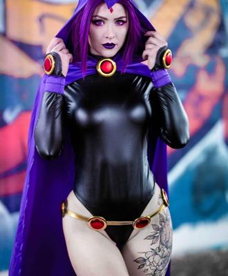 LUXLO COSPLAY ~ ¡Desnudos de Raven NSFW Boudoir!