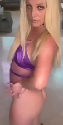 BRITNEY sexy ass