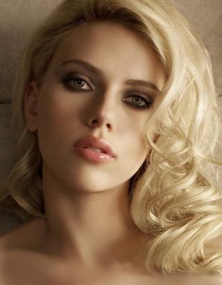 La bombe blonde Scarlett Johansson