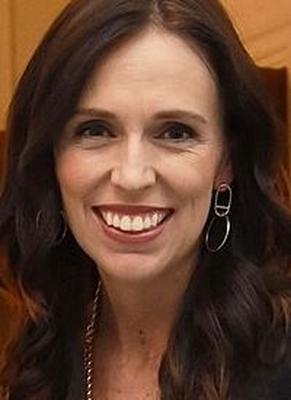 Jacinda Ardern para semen y falsificaciones